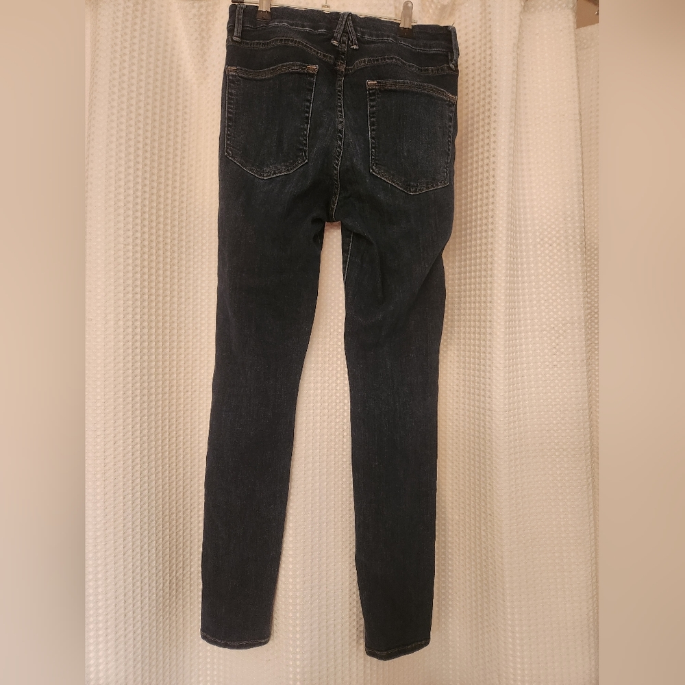 Good American jeans. Size 10 excellent condition.